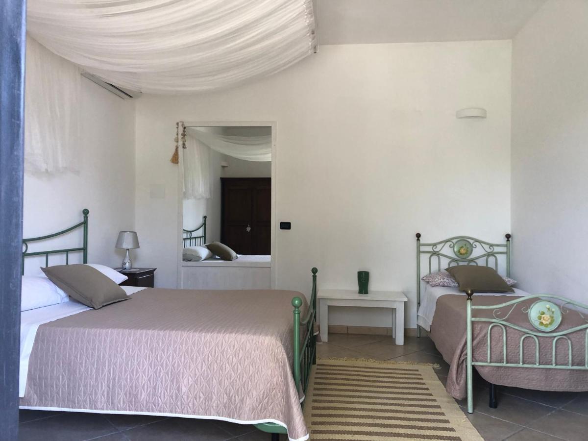 B&B Tenuta La Cornula San Donato di Lecce Buitenkant foto